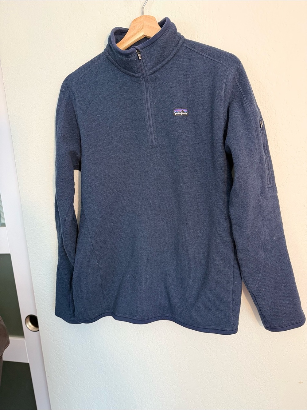 Patagonia Navy Quarter-Zip Women's Fleece Pullover